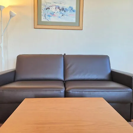 Apartment 411, Seepark